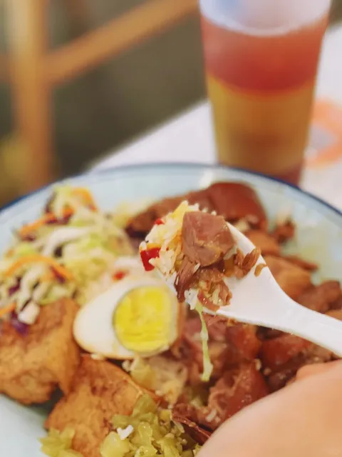 🐷 Budget-Friendly Braised Pork Trotter Rice in SF!
