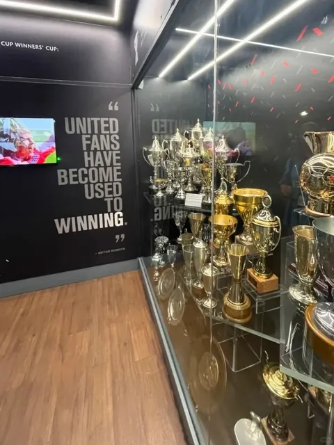 🇬🇧 Manchester 2-Day Itinerary: The Ultimate J-Person's Guide