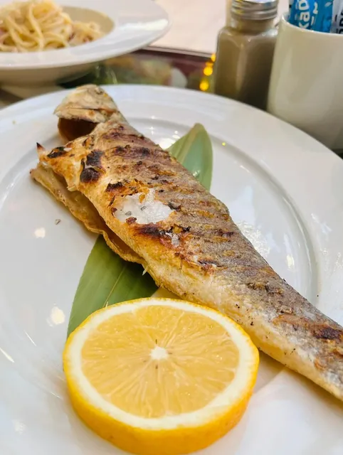 🇷🇺 Moscow | Don’t Miss This 600 RUB Budget-Friendly Restaurant