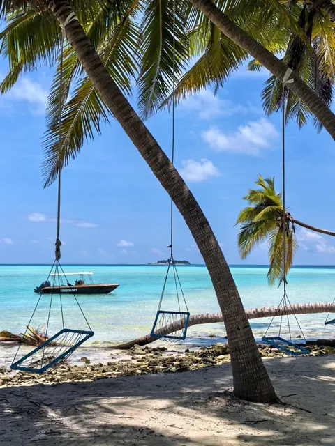 🇲🇻 Maldives Budget Travel Guide: "Semi-Backpacking" Edition!