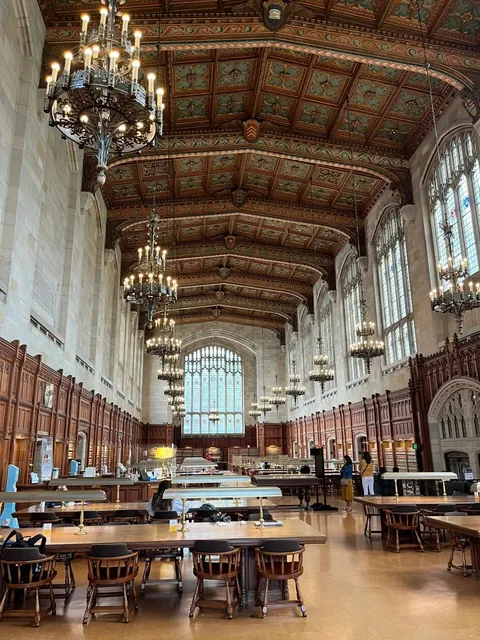 Exploring & Eating at the University of Michigan 🎒🍦