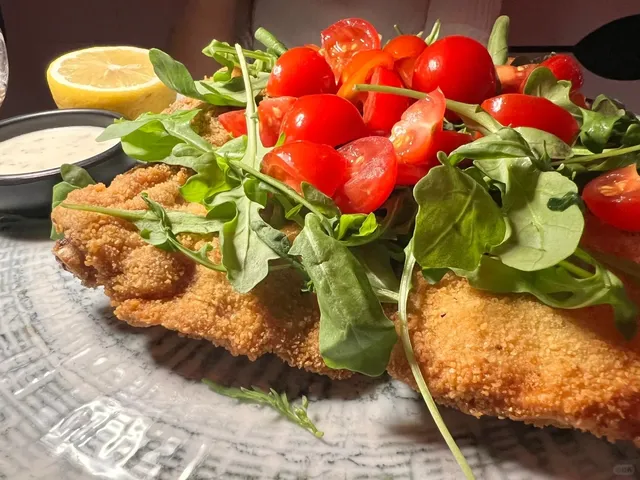 [Italian Cuisine] A Stylish Eatery by Lake Como 🌿🍽️