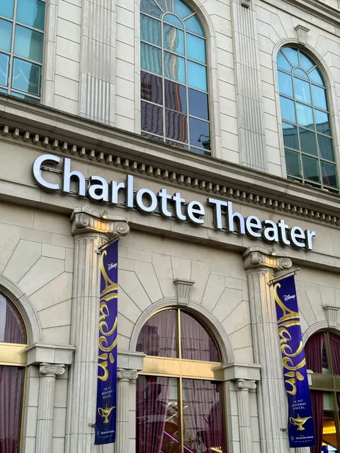 🇰🇷🎭 Guide to Experiencing a Show at Charlotte Theater in Korea