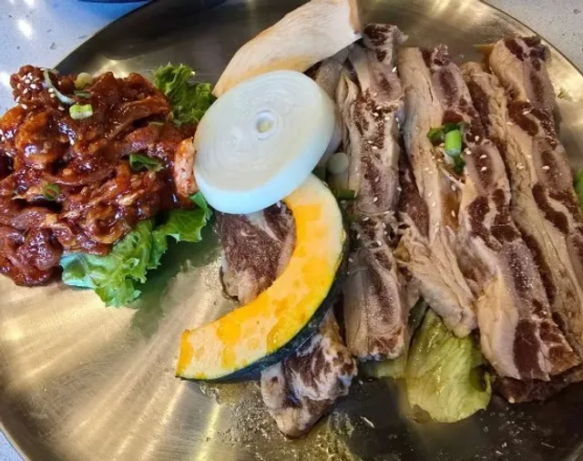 🍖 GOGI KOREAN BBQ | Savage! 🍖