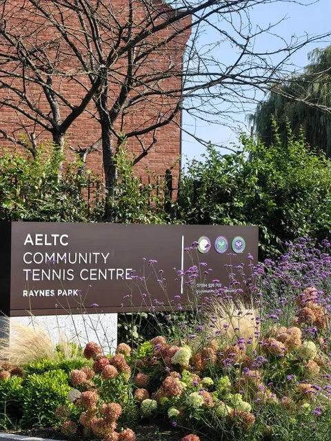 🎾 London Tennis Diary AELTC Club