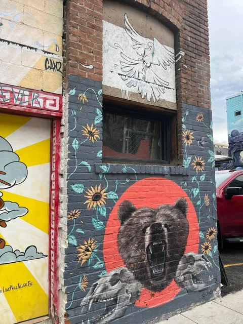  A City That Whispers, Not Shouts 