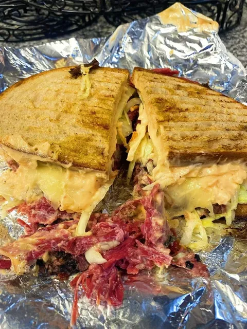 Must-Try in Philly! The Soulful Pastrami at This Retro Jewish Deli