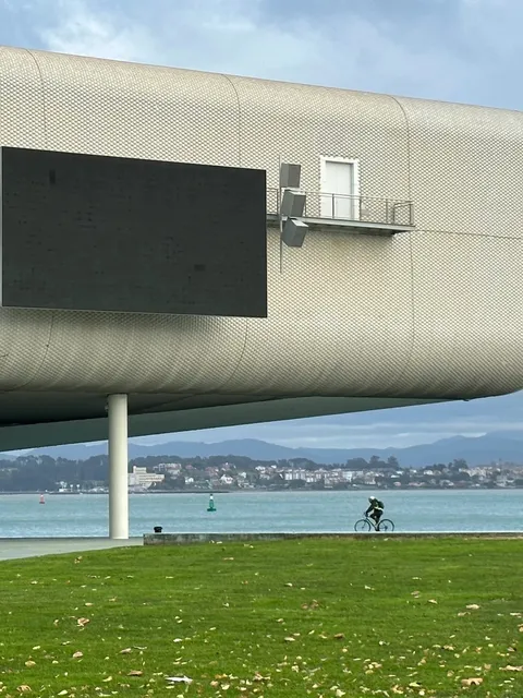 Santander Art Viewing | The Art Gallery by the Sea🚗🚌