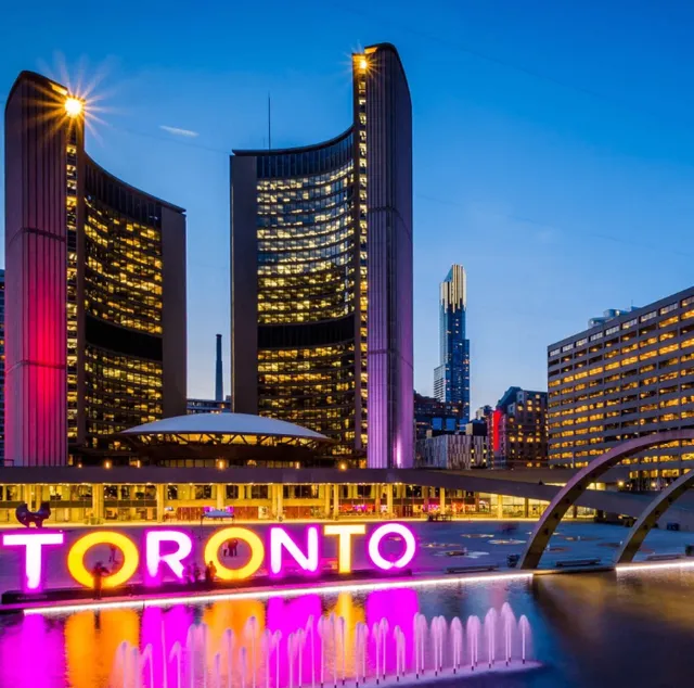 ​​Toronto’s Must-Try Restaurants | 10 Hidden Gems You Can’t Miss​​ 🔥