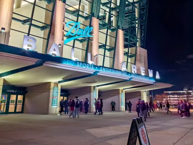 Denver Layover Adventure: Union Station City Walk 🚶♂️