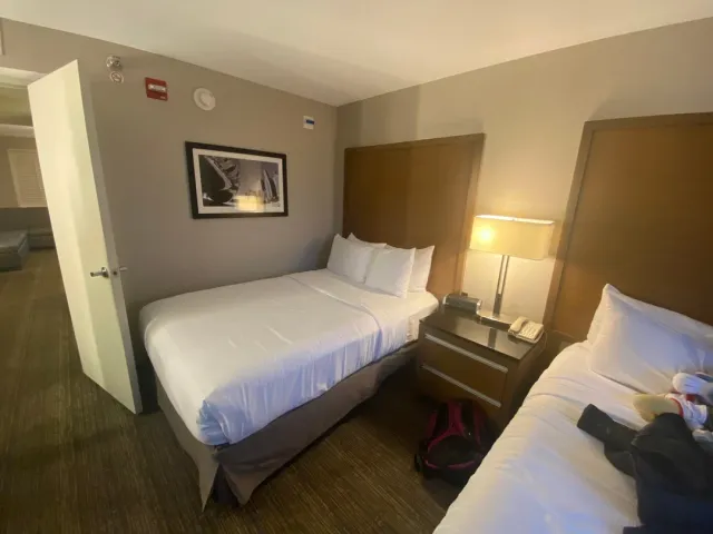 🏨 A Nice Hotel Experience in the Heart of the City! 🌆✨