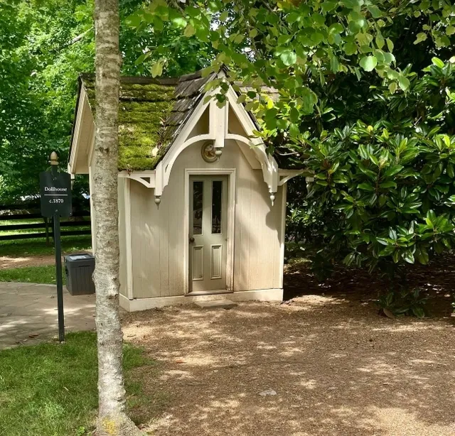 A Deep Dive into Nashville's History!