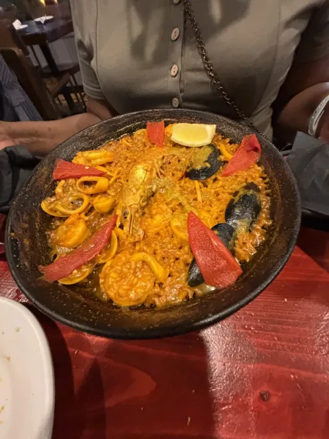 An All-Around Fantastic Experience in Miami! 🌟🥘