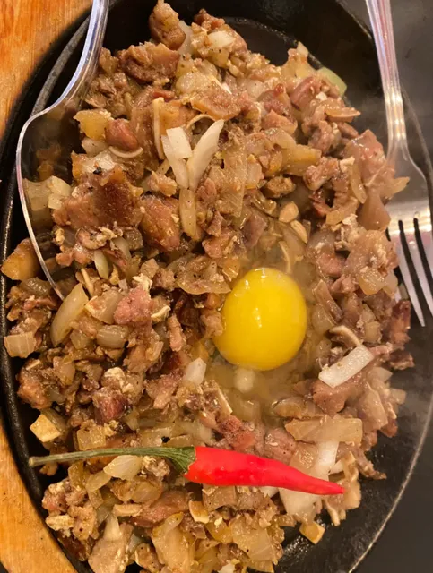 ​​Whitehorse Hidden Gem | Chef Angelo​​ 🌏🍛