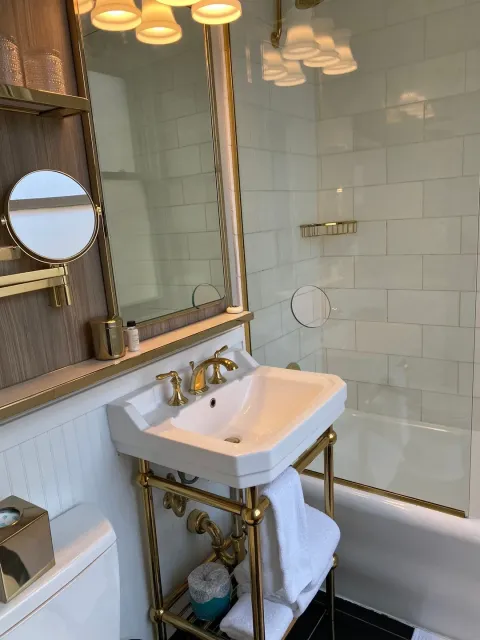 🏨 A Beautiful Hotel with Prime Convenience – Beacon Grande 🌟