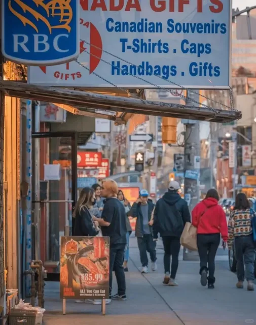 Montreal's Chinatown 🌟
