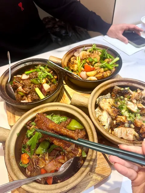 Cantonese Clay Pot Delights in Brooklyn — Zhezhepot! 🍲
