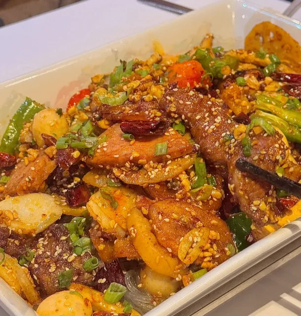 New York 🔥 Who Understands This Bowl of Spicy Crawfish Noodles(2)