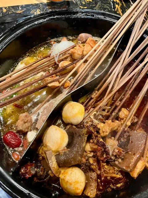 🇨🇦 Calgary | All-You-Can-Eat Hotpot Skewers!