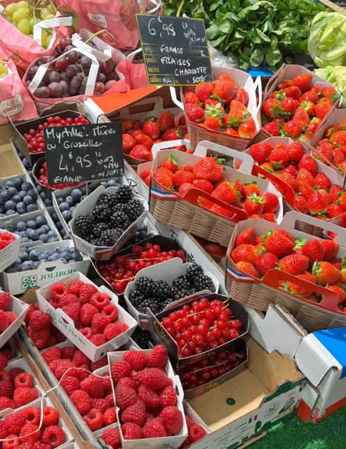 ​​🇫🇷 Bordeaux Market Adventure | Marché des Capucins 🍓🥖​​