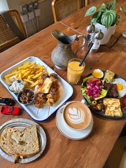 A Fantastic Brunch Spot in Dalston! 🥑