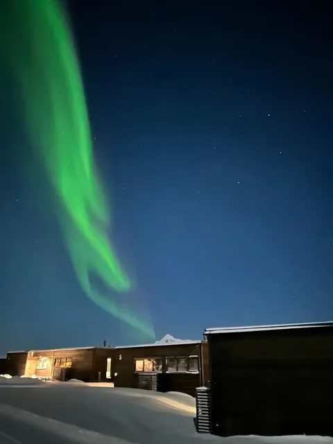 Kiruna to Lofoten Road Trip Guide + Northern Lights Tips 🚗🌌