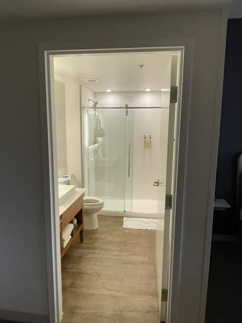 Great Location & Beautiful Setting – Element San Antonio Riverwalk 🏙️