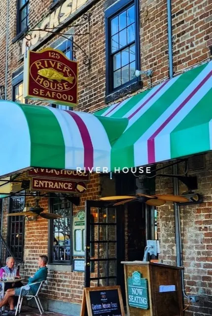 The River House Seafood |A Savannah Classic on the Historic Riverfront