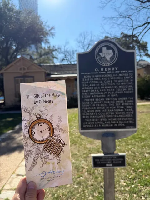 From a Textbook to a Tiny Texas Museum 🏛️
