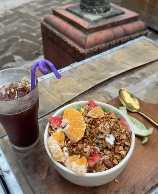  This Tamel Cafe with a Courtyard Has Me Coming Back 5 Days a Week ☀️