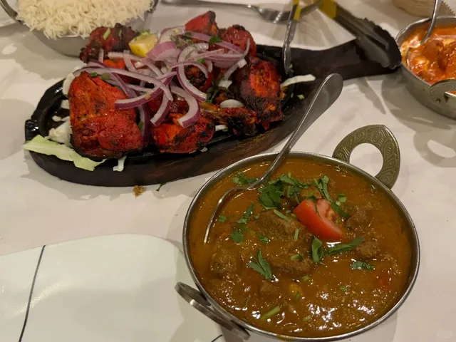 So… What to Eat Tomorrow? | Madison · Indian Cuisine 🇮🇳