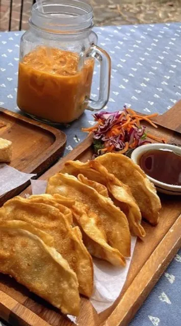 🌺 The Patio Thai | A Vibrant Rooftop Escape in Downtown Richmond