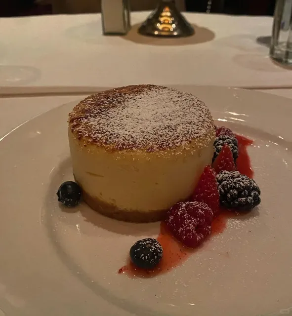 Cincinnati Food | The Capital Grille Steakhouse 🥩