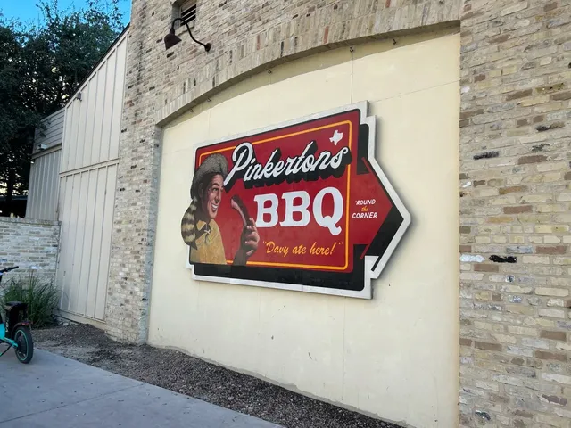 San Antonio Food Review | Pinkerton's Barbecue 🍖🔥