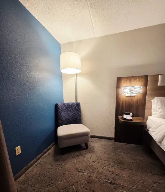 🏨 A Delightful Stay in a Beautifully Designed Hotel Room! 