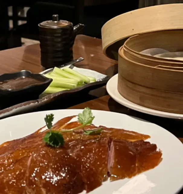 🍽️ Miami's High-End Chinese Food Trap｜Novikov's "Fake Asian Cuisine" 