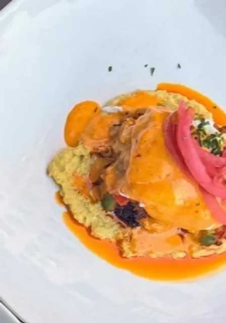 Hen House Eatery: A Cozy Breakfast & Brunch Haven in Minneapolis 🐓