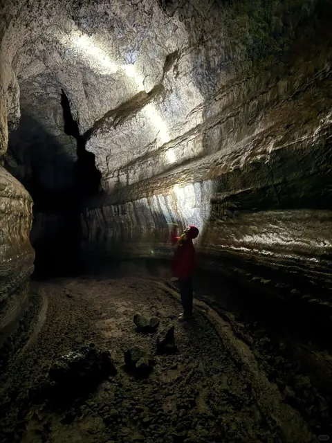 Seattle Caving Adventure