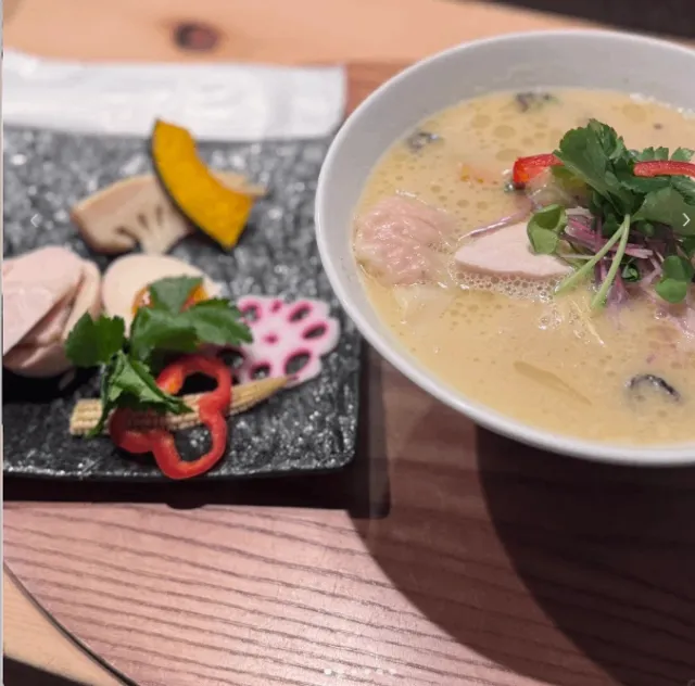 👉🏻 Today’s Tokyo Food Hunt—Ramen, Coffee🍜☕️