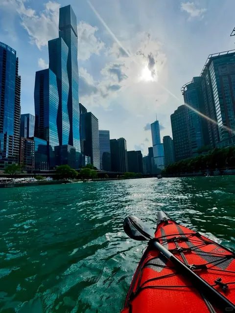 Urban Kayaks Adventure: Experience Chicago by Water in a Kayak! 