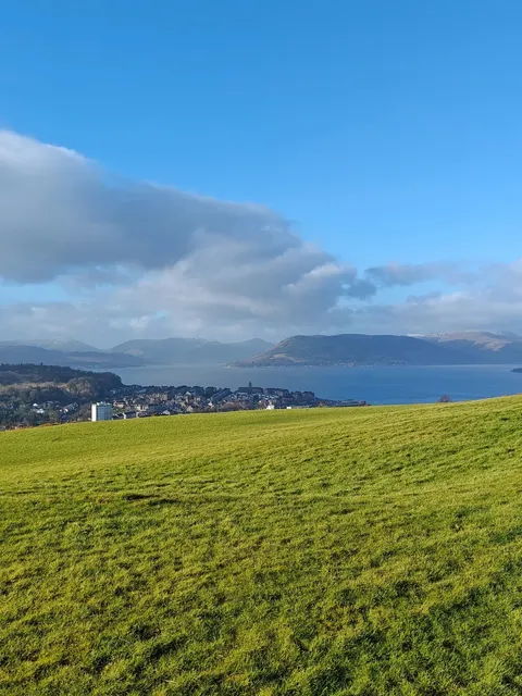🌊 Waiting by the Scottish Seaside Until the Sky Cleared ☀️