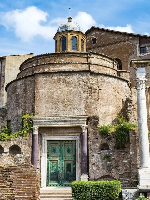 Rome | A Hidden Gem Amidst Thousands of Tourists