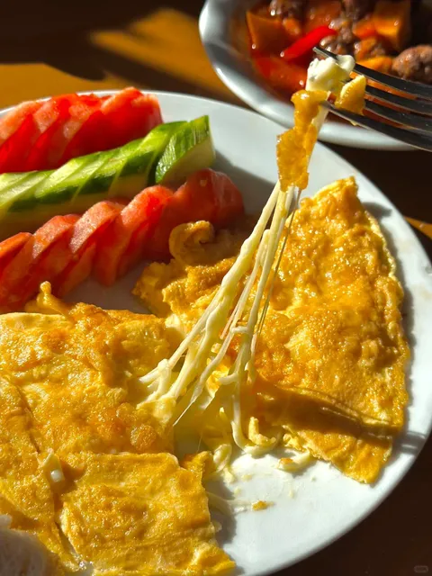 ​​🇹🇷 This Local Antalya Restaurant Saved My Stomach!​​