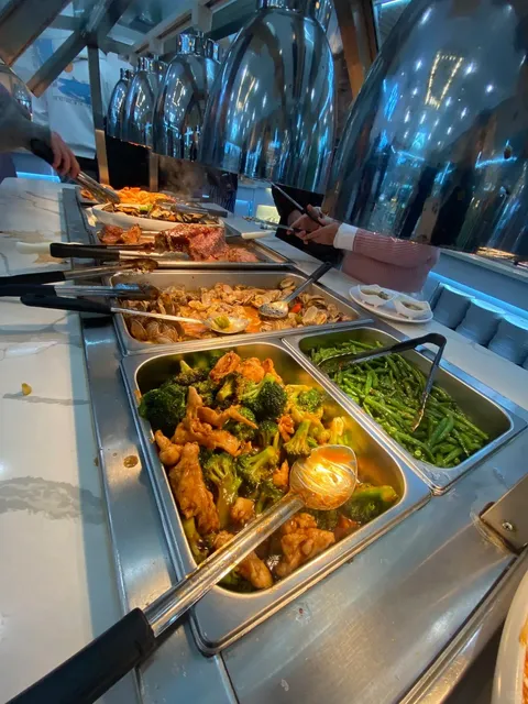 A Must-Try AYCE Spot with 4.9 Stars & Nearly 5,000 Reviews! ⭐