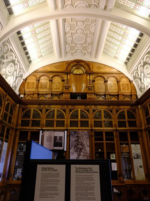 🇬🇧 UK Travel Guide | Birmingham Highlights ☔️