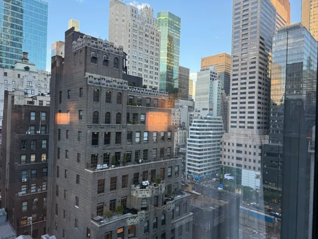 🚶‍♀️ Steps from Broadway & Times Square! 🚶‍♂️