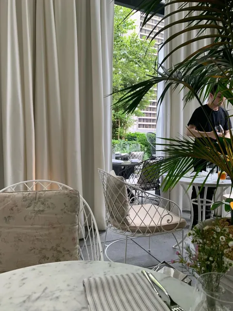 Overlooking Times Square | New York Rooftop Restaurant 🌃