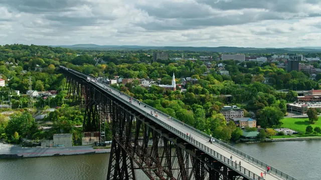 The First Bridge Over the Hudson River—Walkway Over the Hudson