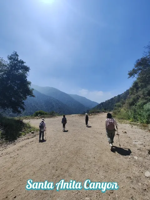  A Gentle Hike Through LA’s "Great Hiking Era" History​​ 🚶‍♀️✨