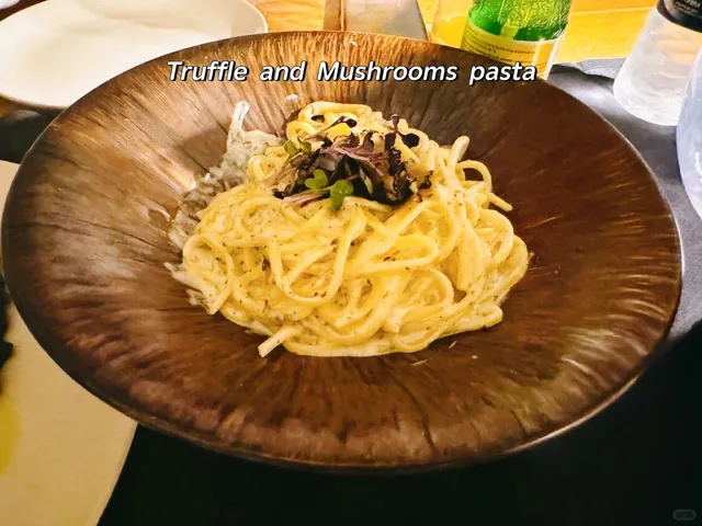 Croatia Restaurant Guide | Surviving the August Heat! ☀️🍽️